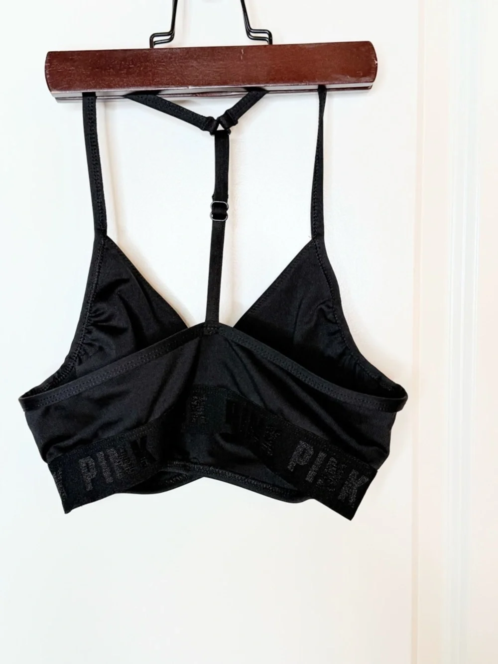 PINK Victoria’s Secret Sports Bra XS Black Strappy Racerback Wireless - Picture 4 of 7